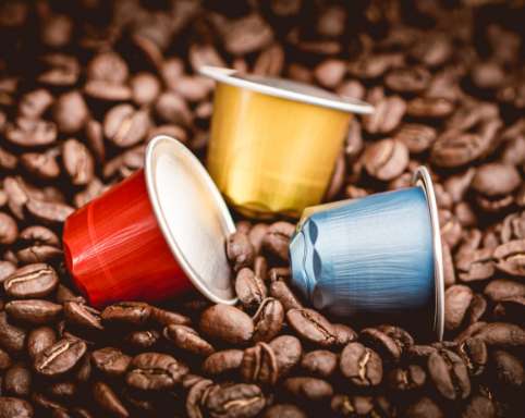 Caf&eacute;s en grains en capsules &amp; dosettes